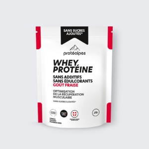 Protéalpes Whey Protéine fraise, sans additifs ni édulcorants, pour une récupération musculaire optimale.