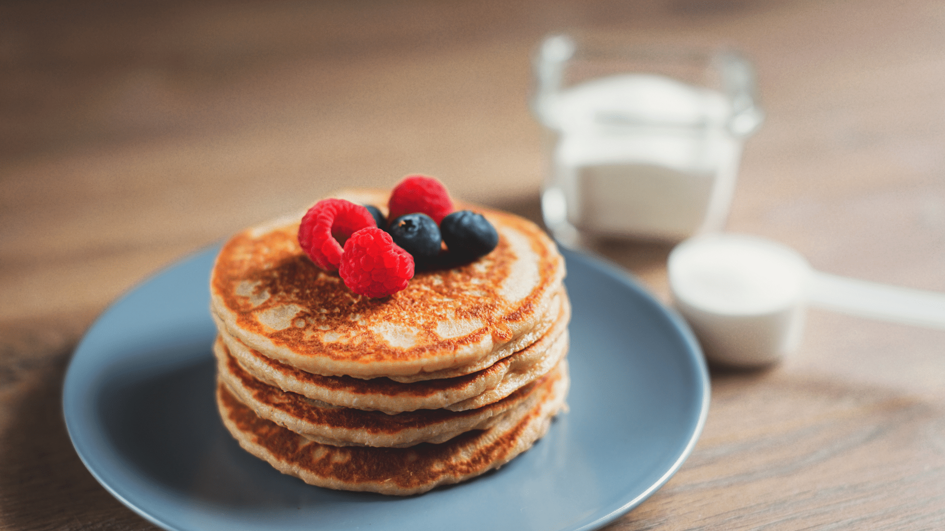 Pancakes keto : recette facile et protéinée (10 min)